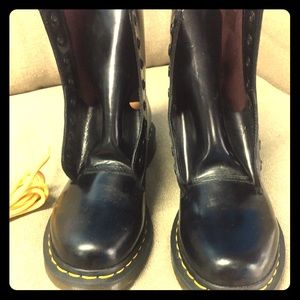 Dr. Martens sz 9 women’s